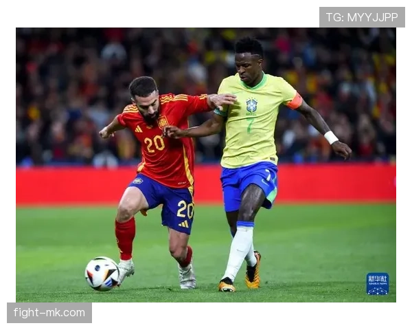 维尼修斯与巴西老前辈交流互动，传承经验共话发展