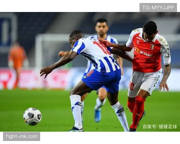 维罗纳中路渗透战术近期表现稳健 维罗纳中路渗透战术近期表现稳健